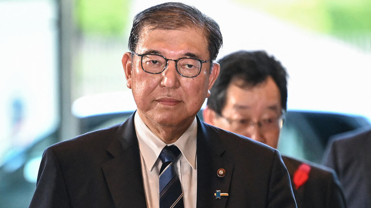 Japan's new head of government, Shigeru Ishiba, arrives at the prime minister's office in Tokyo on October 1, 2024. © Yuichi Yamakazi, AFP